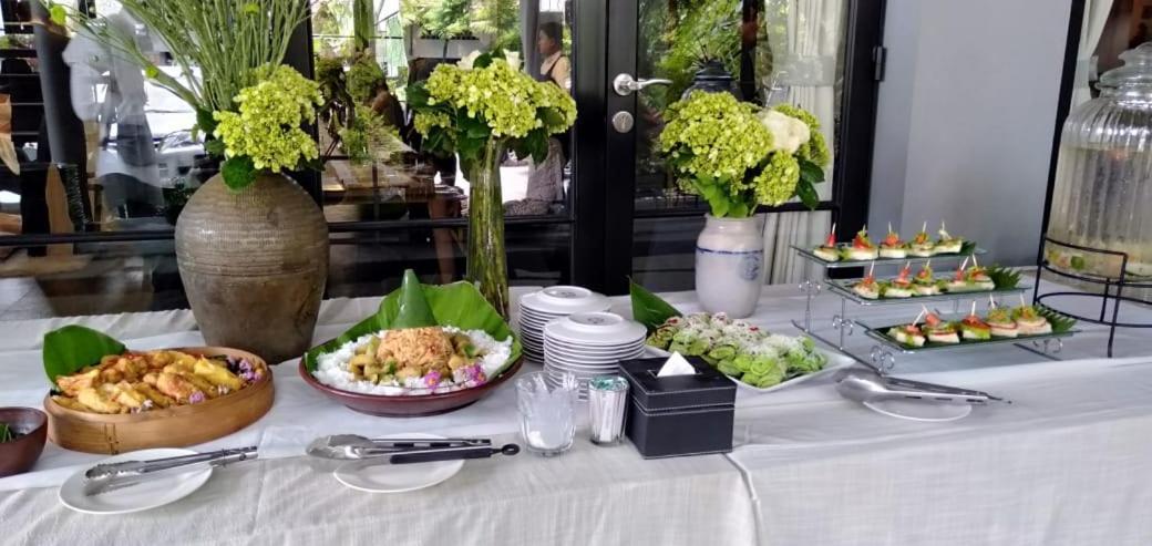 Warisan Heritage Boutique Hotel Solo Εξωτερικό φωτογραφία